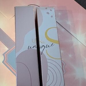 Un & Unique Perfume 2 pack!